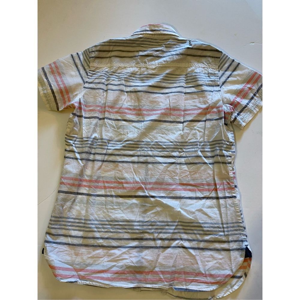 Free Planet Button Front Collared Shirt - Picture 3 of 4